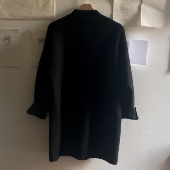 sweater dress - Picture 2 of 4